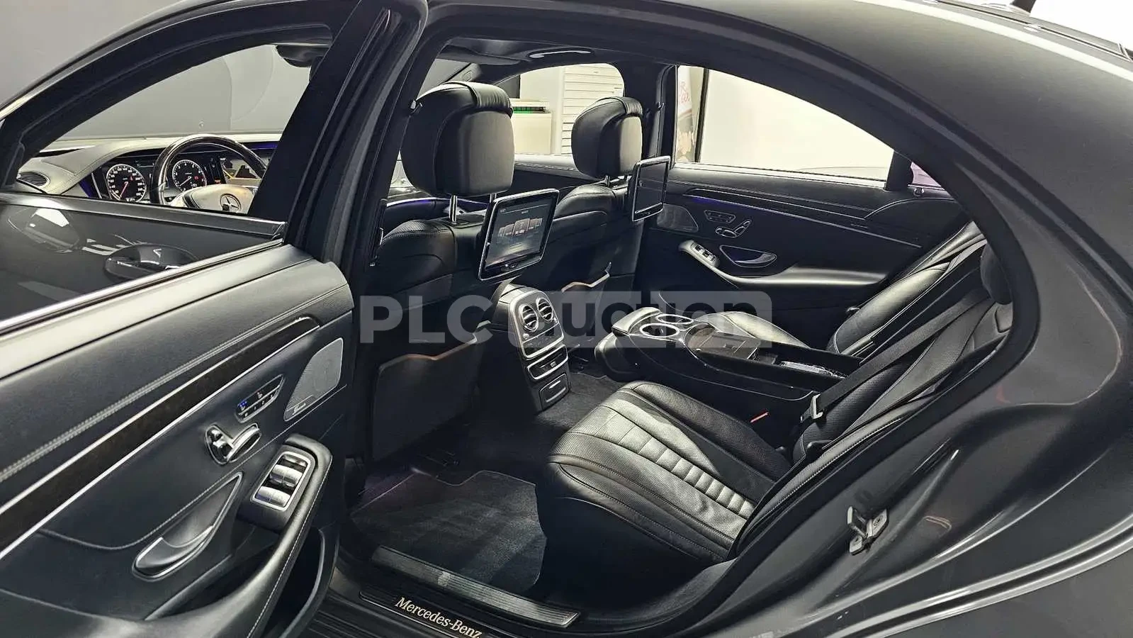 Mercedes-Benz S 500 4MATIC/360CAM/PANO/FIRST CLASS EKPAHИ , снимка 10 - Автомобили и джипове - 55098354