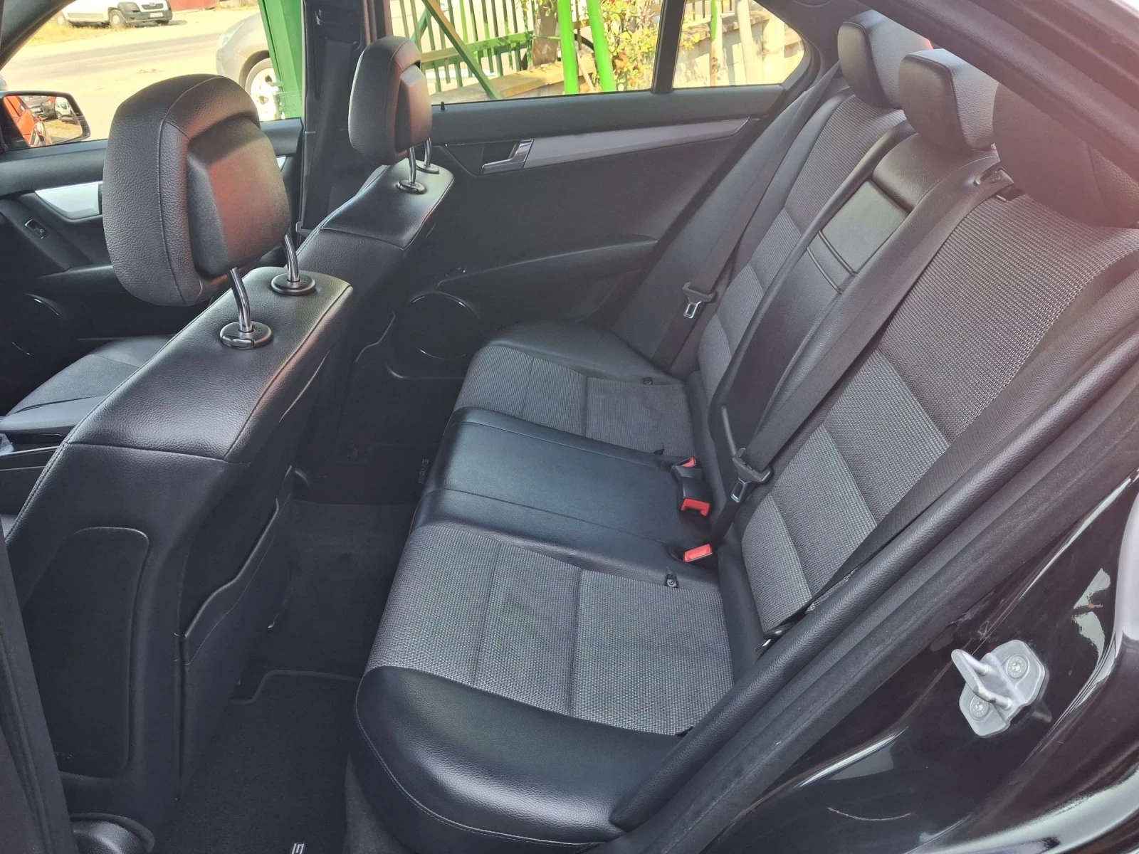 Mercedes-Benz C 180 | Mobile.bg � ����������� 13