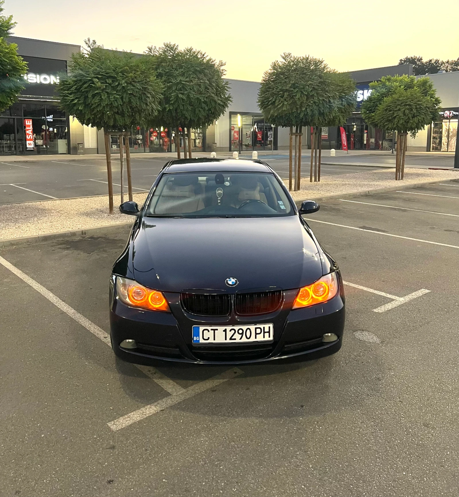 BMW 325 3.0 M57 197 к.с. / АВТОМАТ / КОЖА / НАВИ