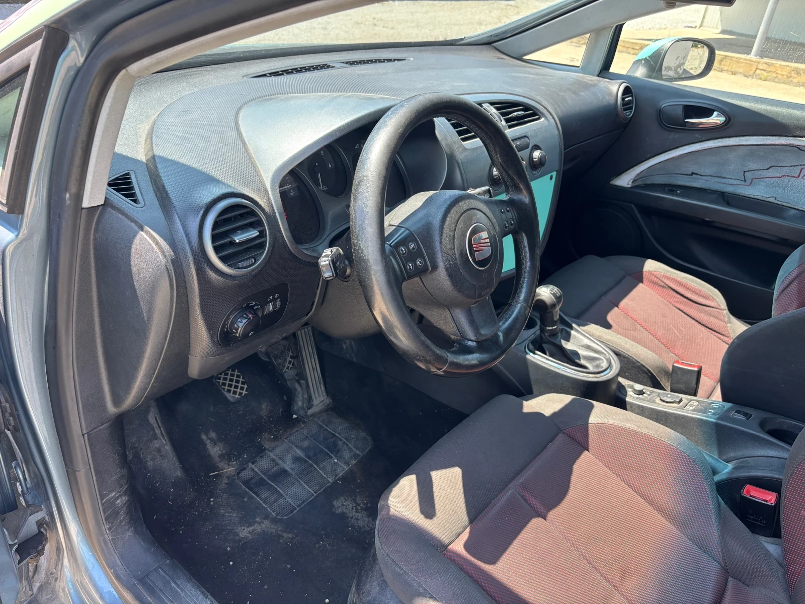 Seat Leon  BXE 1.9 TDI 105 к.с. 5 ск НА ЧАСТИ, снимка 10 - Автомобили и джипове - 55584858