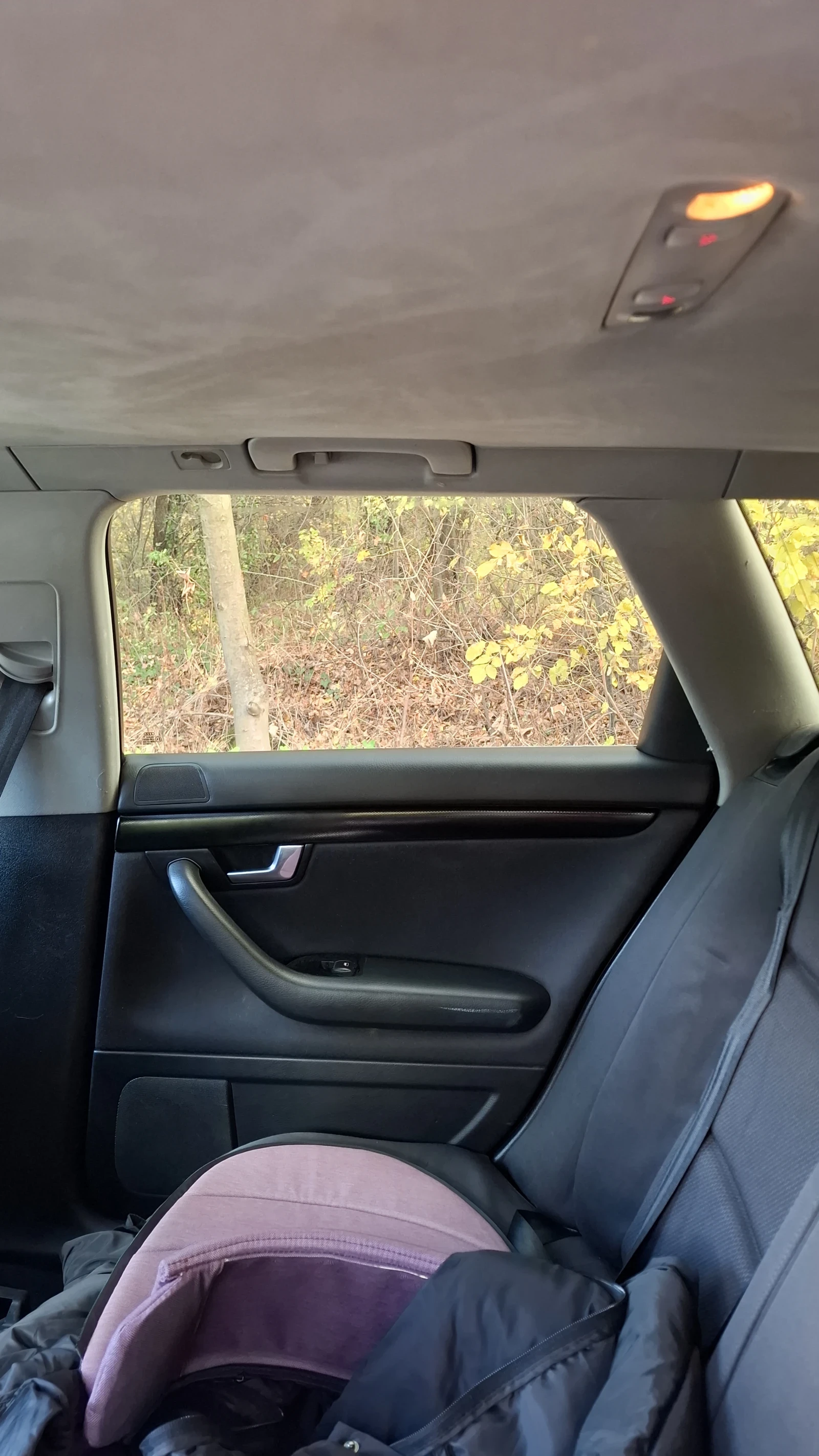 Audi A4 1.9 tdi, снимка 11 - Автомобили и джипове - 56645588