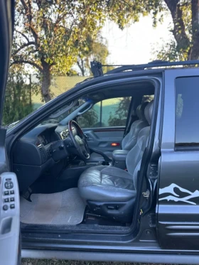 Jeep Grand cherokee 2.7 CRD Overland, снимка 8