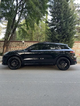 Обява за продажба на Porsche Cayenne S Turbo Pack Carbon Edition 69 хил км ~ 126 600 лв. - изображение 3