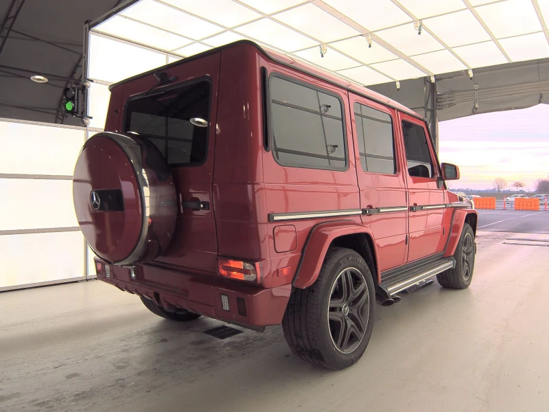 Mercedes-Benz G 63 AMG 4MATIC Harman/Kardon* Дистроник* Пано* Designo* , снимка 5 - Автомобили и джипове - 48311469