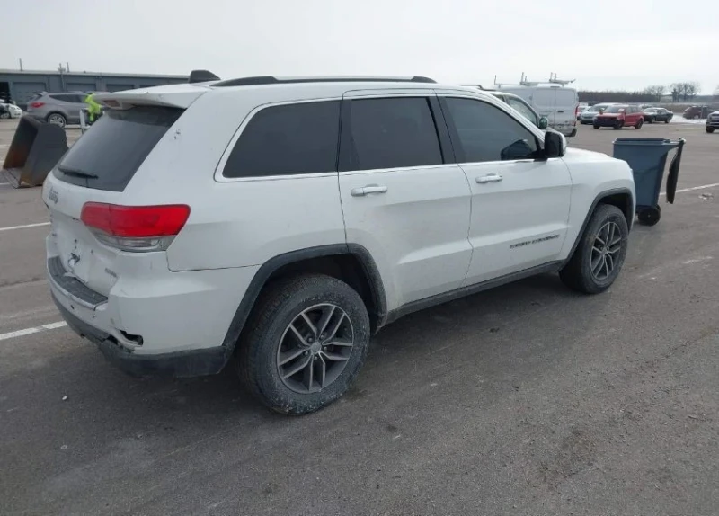 Jeep Grand cherokee, снимка 4 - Автомобили и джипове - 49547606