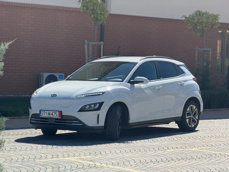 Hyundai Kona 42 kWh Trend гаранция, снимка 2 - Автомобили и джипове - 51796256