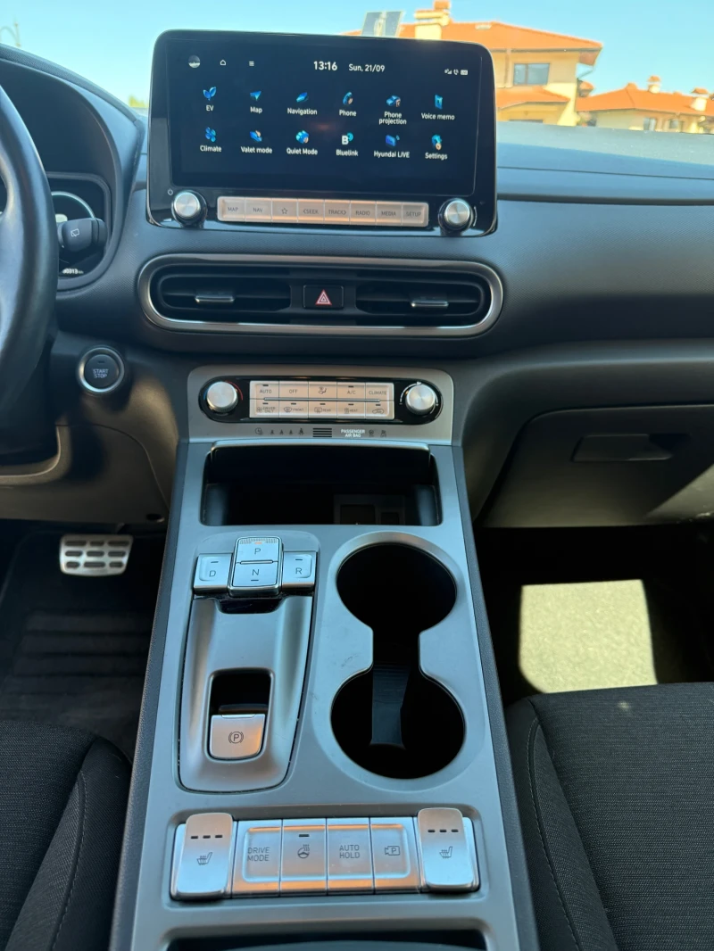 Hyundai Kona 42 kWh Trend гаранция, снимка 10 - Автомобили и джипове - 51796256