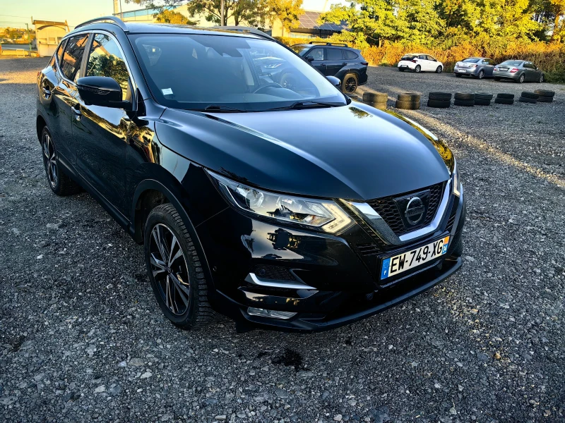 Nissan Qashqai 1.6dci 360 face Tekna , снимка 2 - Автомобили и джипове - 51812669