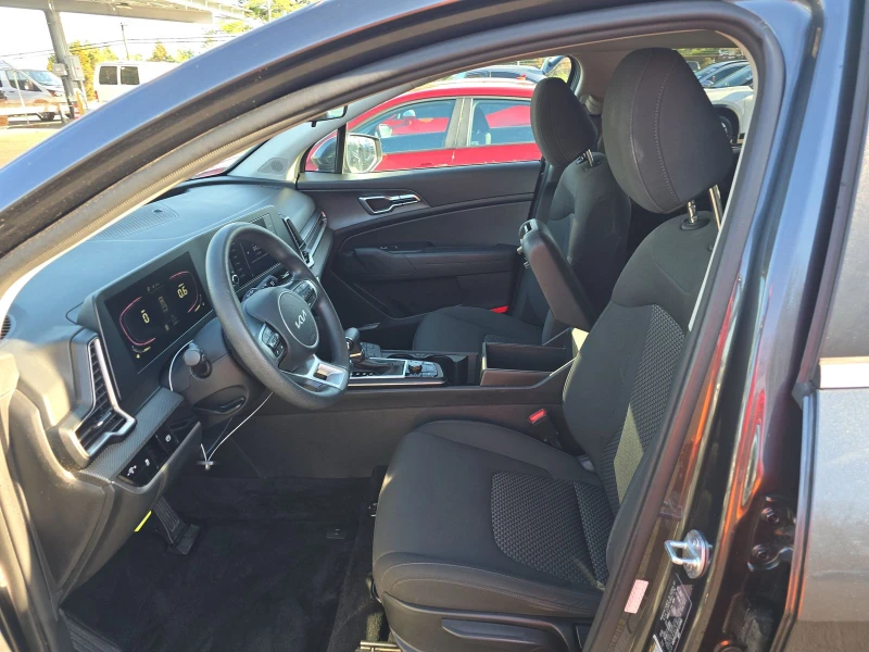 Kia Sportage LX, снимка 8 - Автомобили и джипове - 52433825