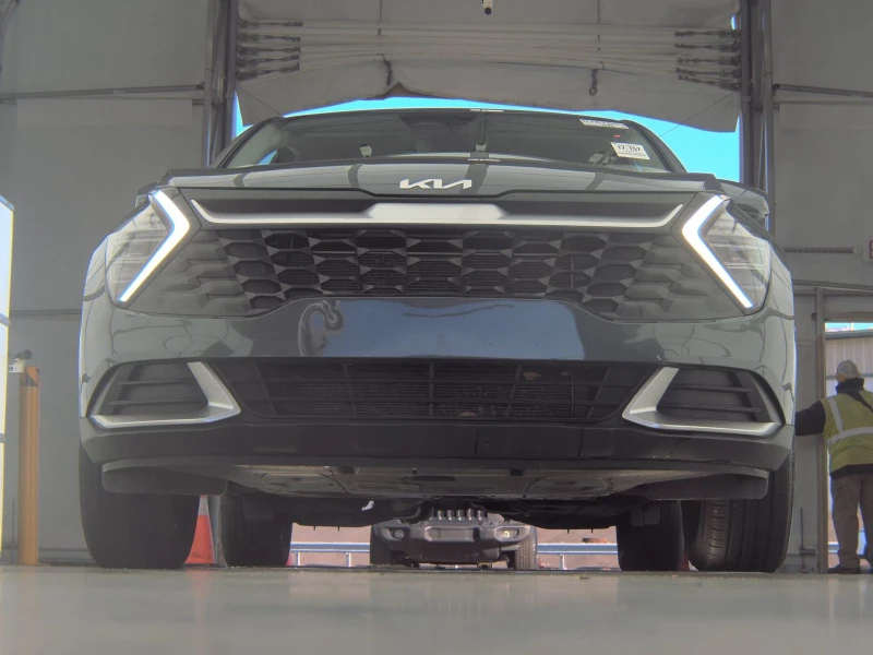 Kia Sportage LX, снимка 3 - Автомобили и джипове - 52433825