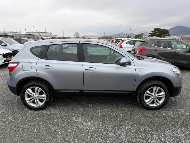 Nissan Qashqai (КАТО НОВА)^(АГУ), снимка 4 - Автомобили и джипове - 52632006