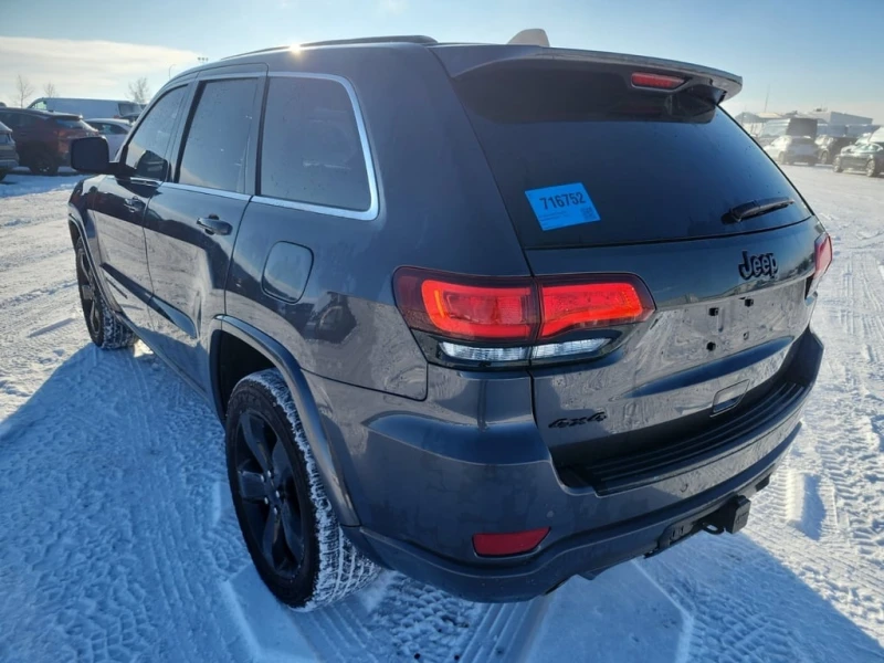 Jeep Grand cherokee * LAREDO * CARFAX * БЕЗ ПЪРВОНАЧАЛНА ВНОСКА, снимка 4 - Автомобили и джипове - 52814755