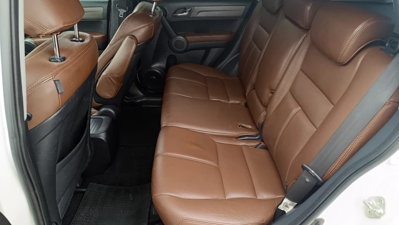 Honda Cr-v 2.2 i-DTEC Facelift, снимка 16 - Автомобили и джипове - 52885077
