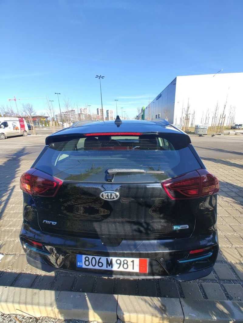Kia Niro 65KWh/SOH100%/DynamicPlusLine/Термопомпа, снимка 5 - Автомобили и джипове - 53113320