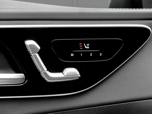 Mercedes-Benz GLC 300 � 4Matic = AMG Line = Premium �������� | Mobile.bg � ����������� 3