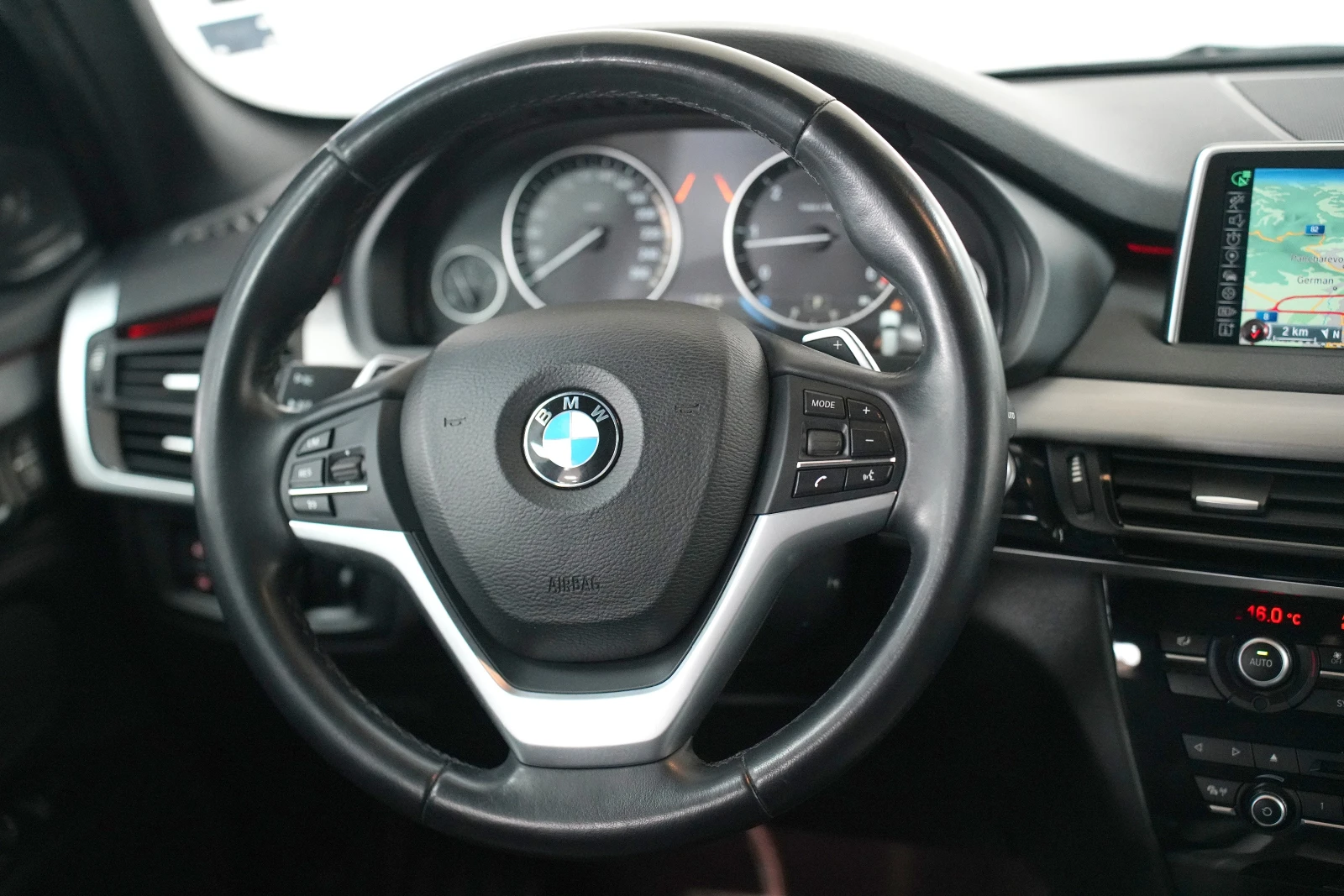 BMW X5 4.0d xDrive - изображение 10
