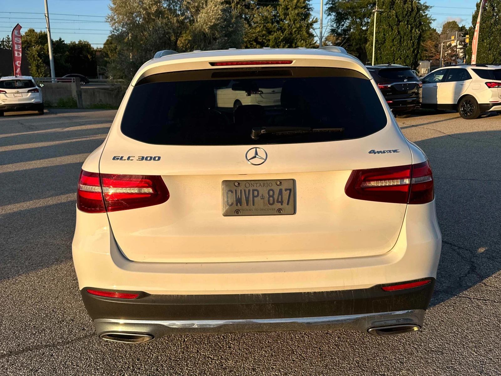 Mercedes-Benz GLC 300 * ЦЕНА ДО БЪЛГАРИЯ* (CARFAX) - изображение 5