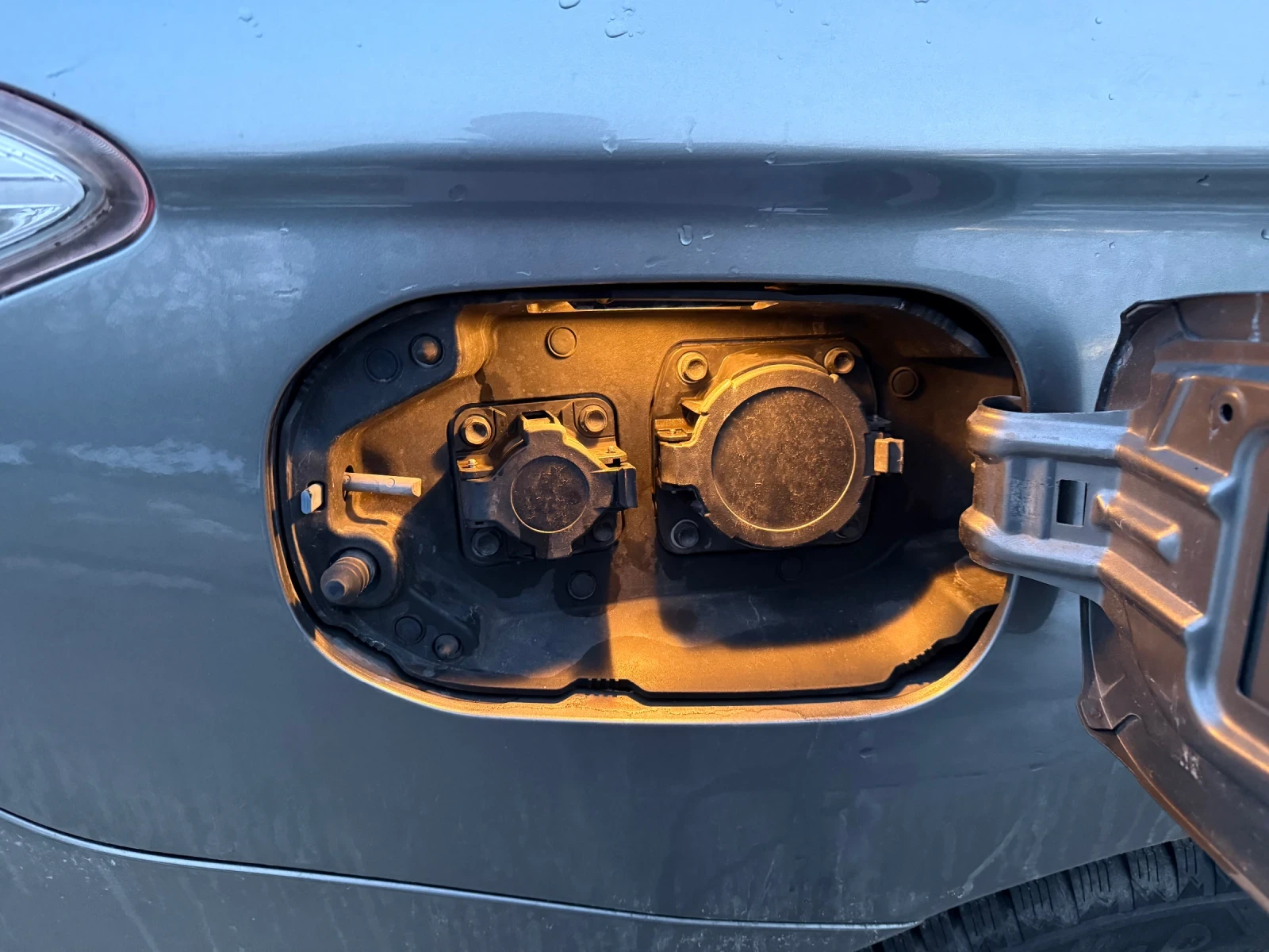 Mitsubishi Outlander, снимка 5 - Автомобили и джипове - 53804652