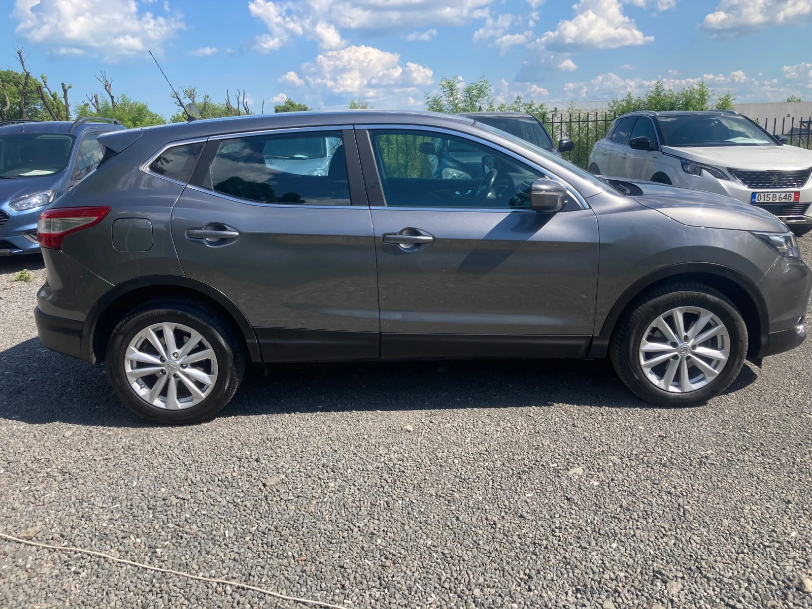 Nissan Qashqai, снимка 3 - Автомобили и джипове - 54593483