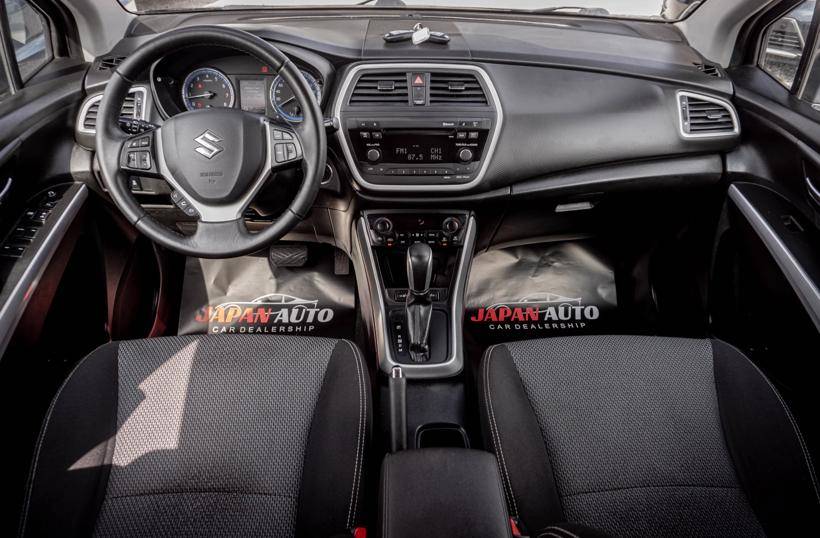 Suzuki SX4 S-Cross 1.6 бензин АВТОМАТИК! ТОП! С ГАРАНЦИЯ! , снимка 8 - Автомобили и джипове - 55141834