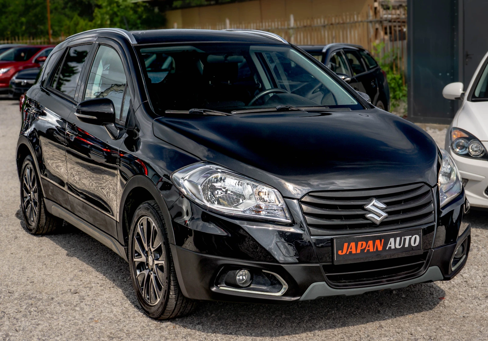 Suzuki SX4 S-Cross 1.6 бензин АВТОМАТИК! ТОП! С ГАРАНЦИЯ! , снимка 3 - Автомобили и джипове - 55141834