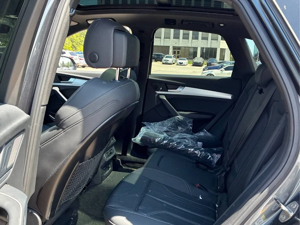 Audi Q5 | DISTRONIC | ПОДГРЕВ | CARFAX | ПАНОРАМА | , снимка 13 - Автомобили и джипове - 55541324
