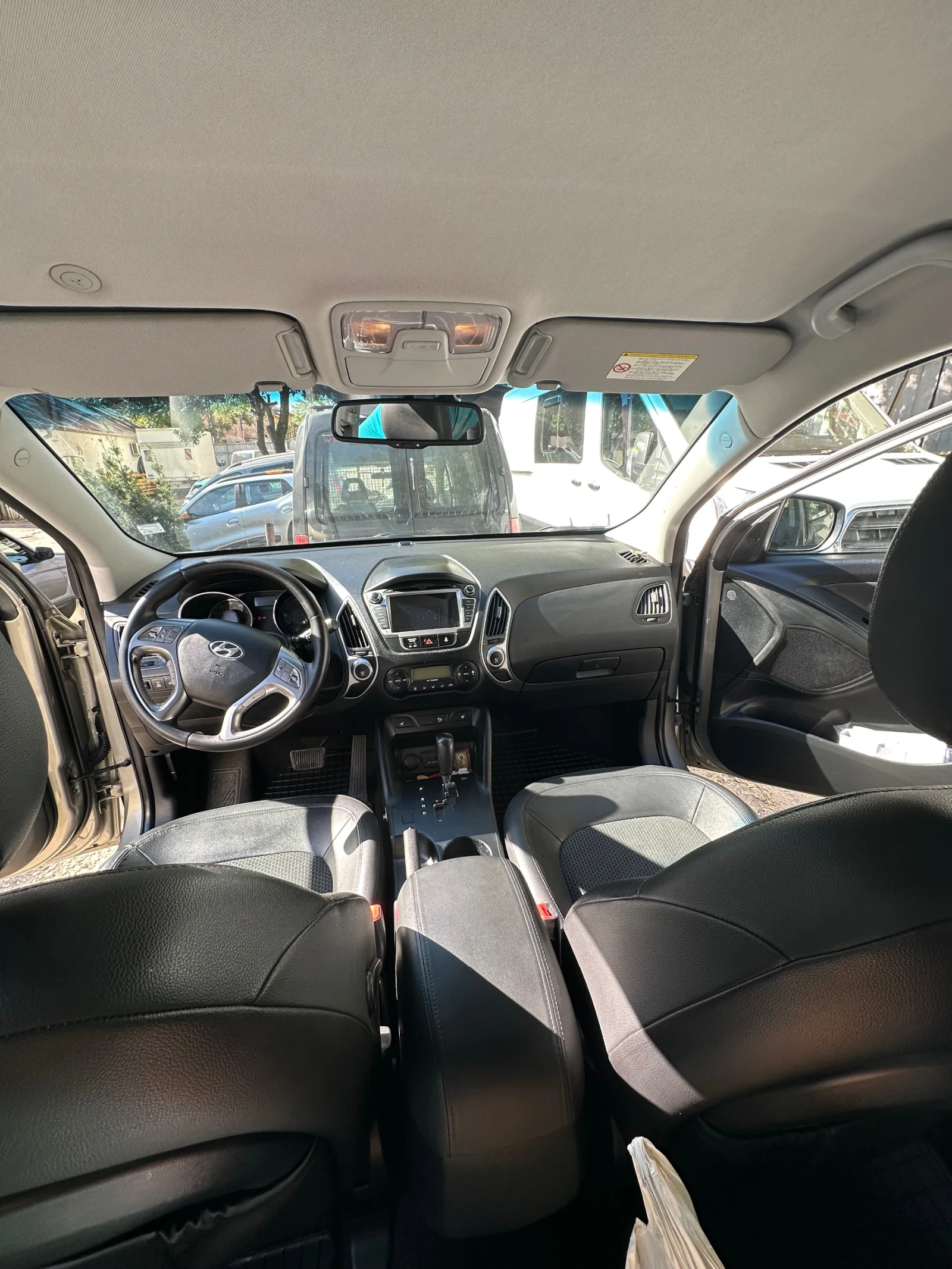 Hyundai IX35, снимка 7 - Автомобили и джипове - 56021957
