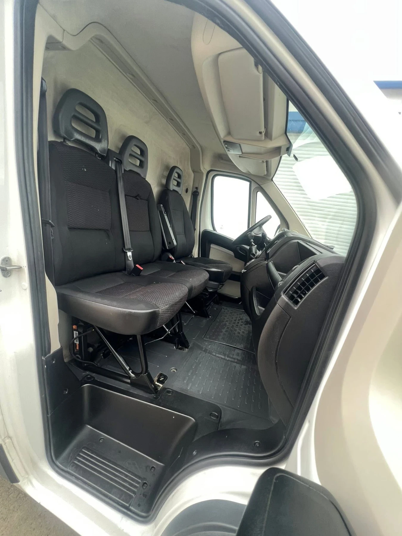 Peugeot Boxer ����� L4H3 / * 173 000��* / ����������� | Mobile.bg � ����������� 12