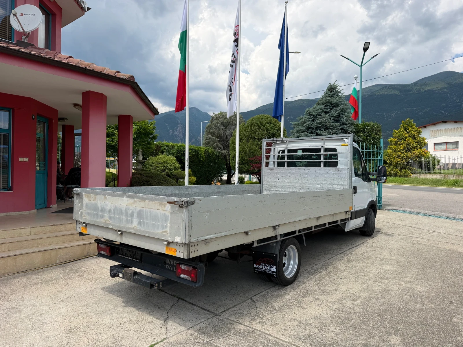 Iveco Daily 3.0HPI* 35C18* 4.20 метра каросерия, снимка 15 - Бусове и автобуси - 54867112