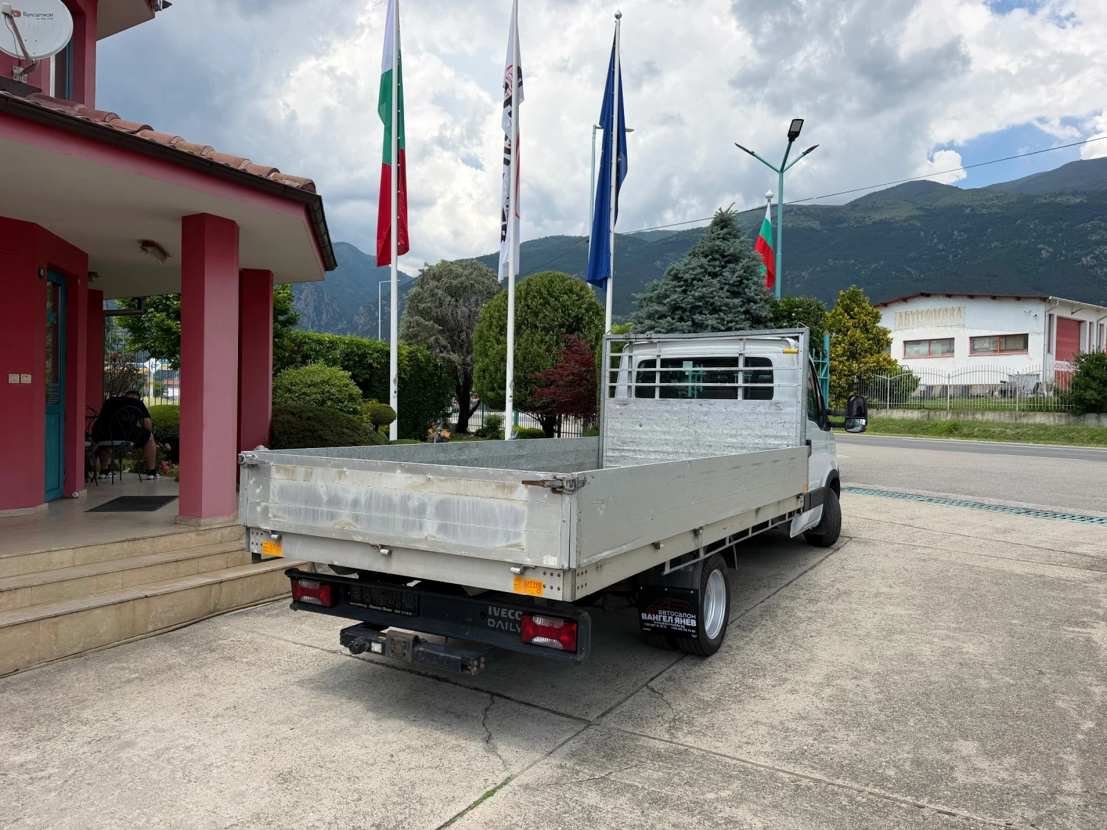 Iveco Daily 3.0HPI* 35C18* 4.20 метра каросерия, снимка 14 - Бусове и автобуси - 54867112