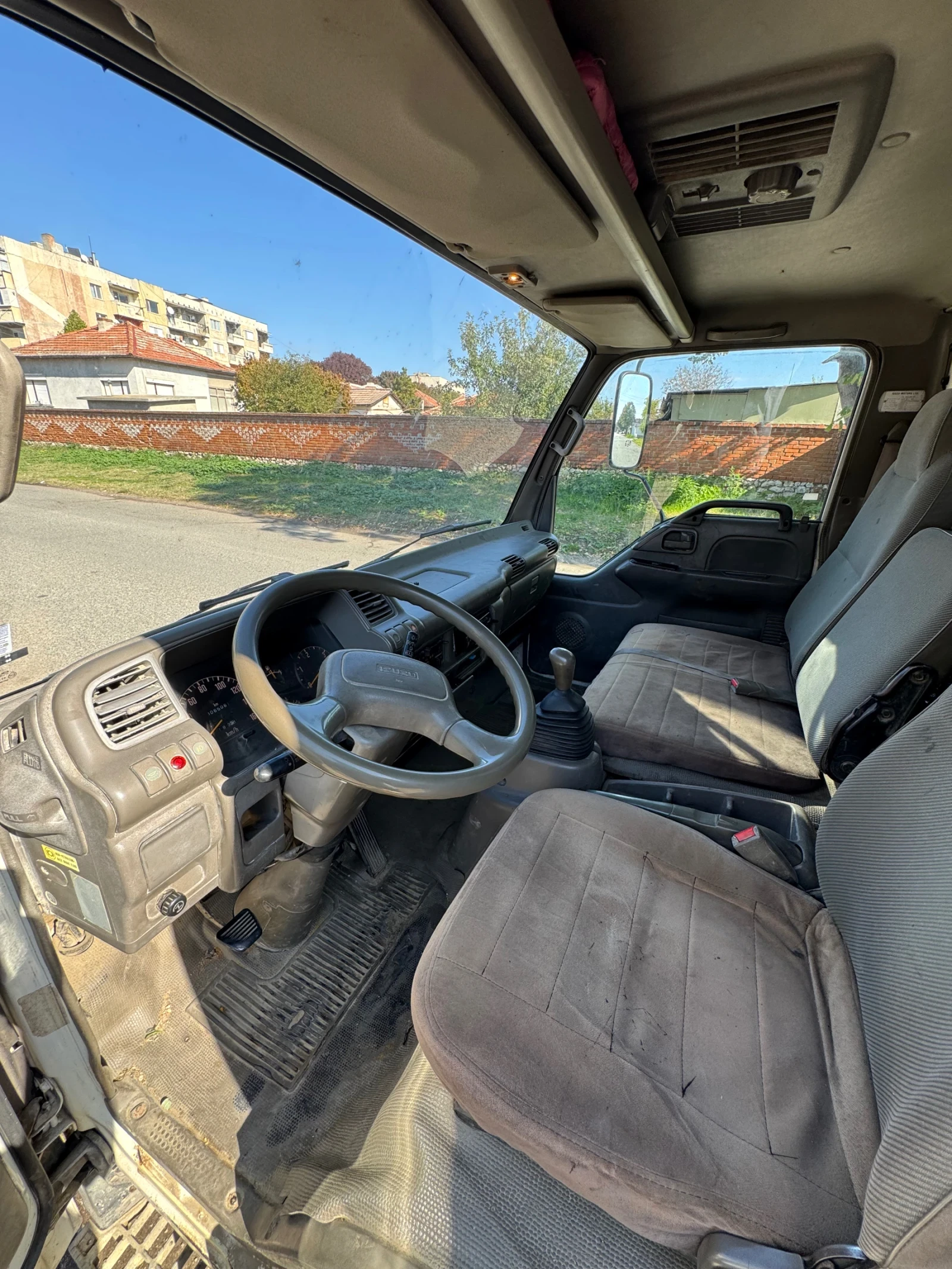 Isuzu Npr 3.9 - изображение 7