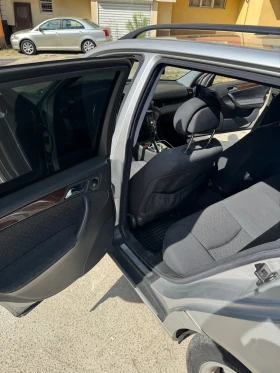 Mercedes-Benz C 240, снимка 9