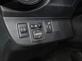 Toyota Prius C 1.5, снимка 15