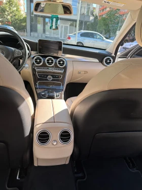 Mercedes-Benz C 300 4 матик, снимка 11