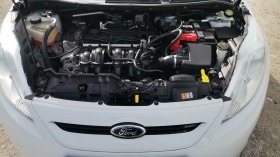 Ford Fiesta 1.6 бензин, снимка 11 - Автомобили и джипове - 42245711