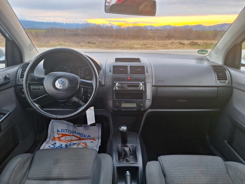 VW Polo 1.2i klima, снимка 8 - Автомобили и джипове - 46384019