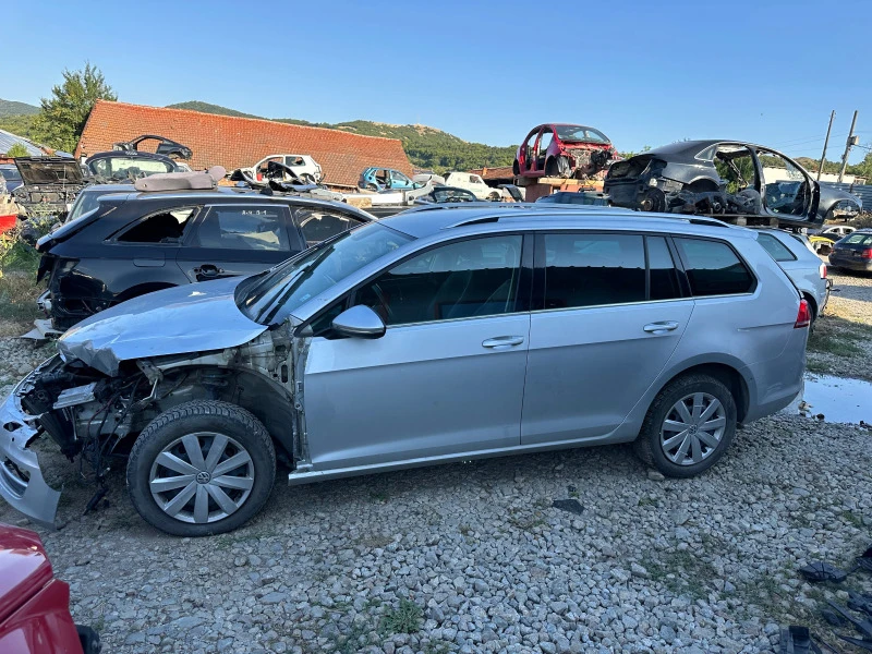 VW Golf 2.0TDI, снимка 5 - Автомобили и джипове - 46801919