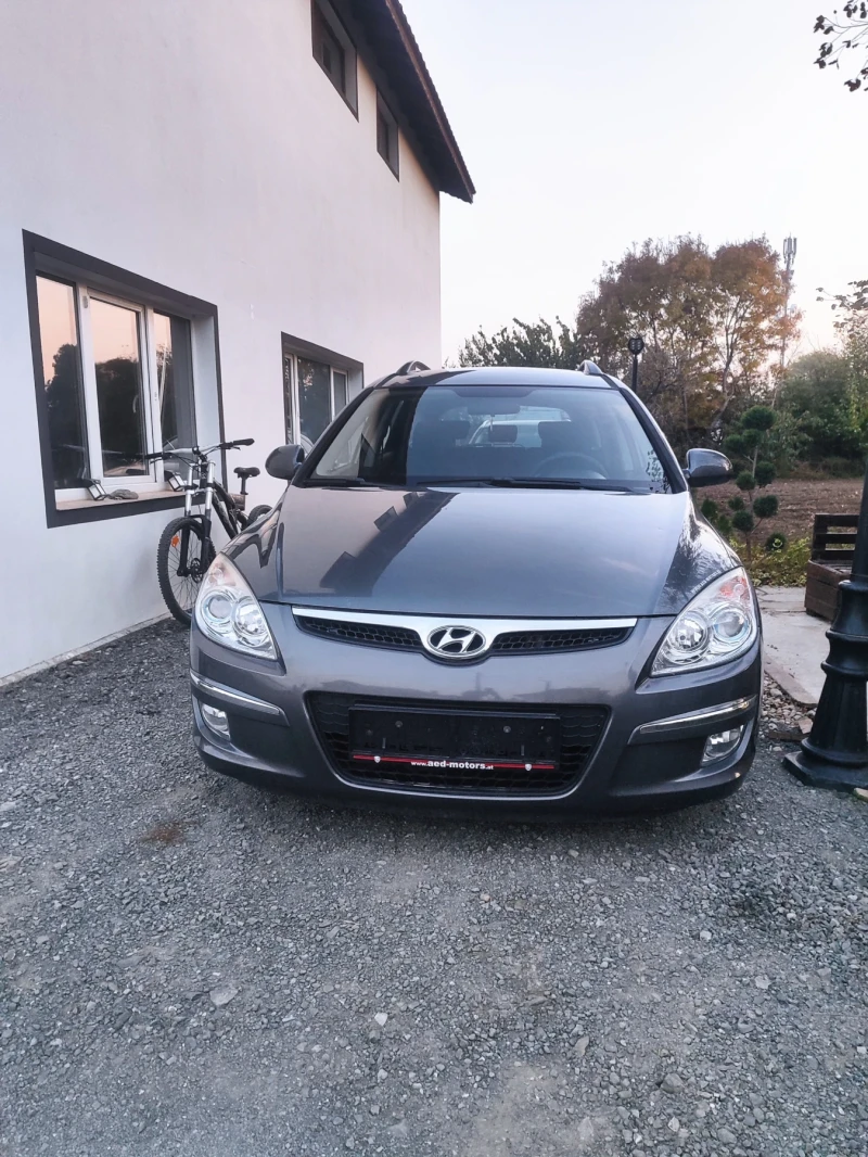 Hyundai I30 CW, снимка 1 - Автомобили и джипове - 47946280