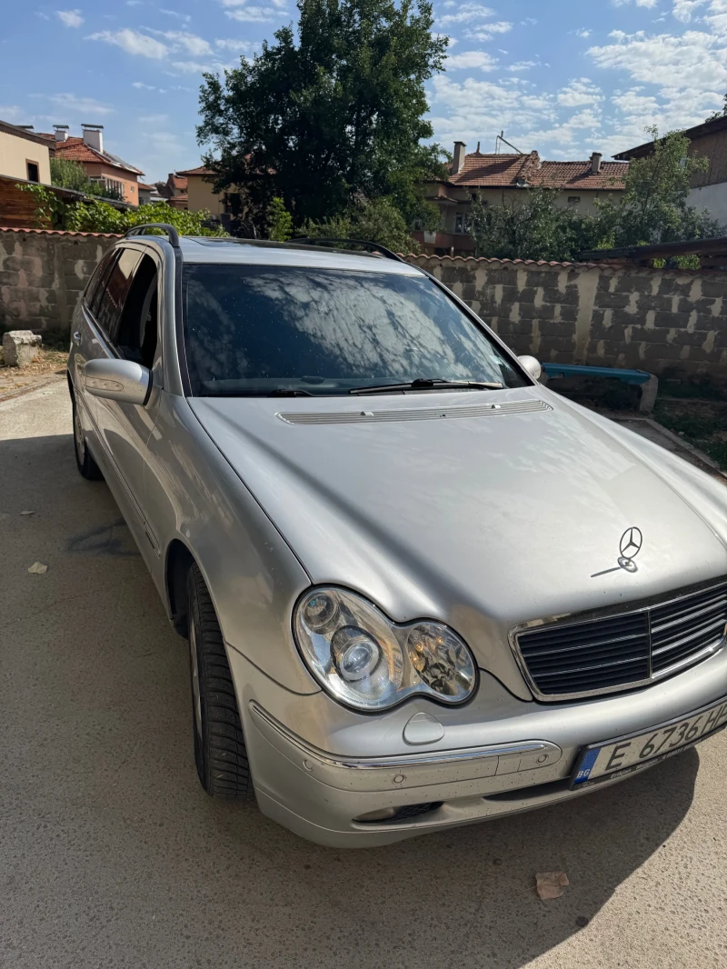 Mercedes-Benz C 240, снимка 3 - Автомобили и джипове - 52476469
