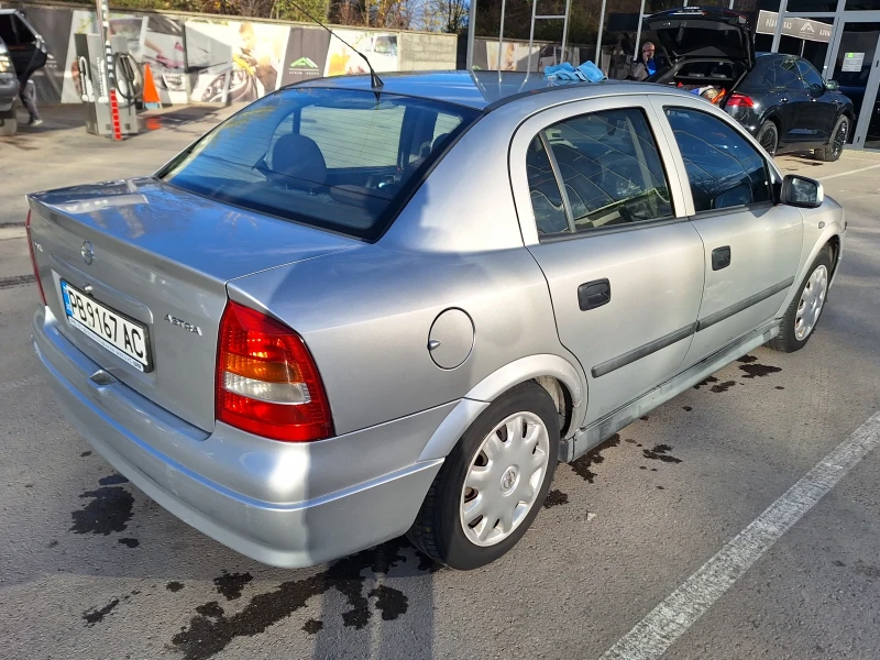 Opel Astra 1.6 Газ /Бензин, снимка 5 - Автомобили и джипове - 52514459