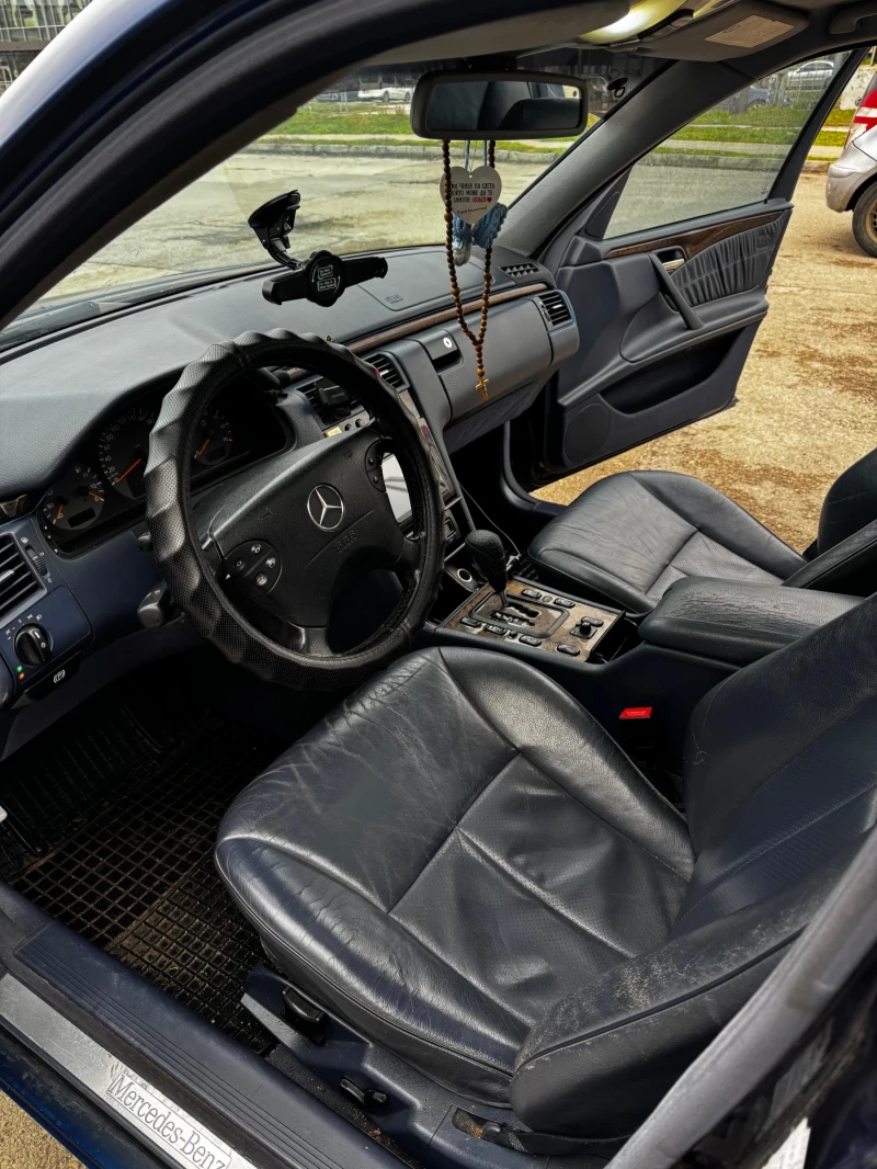 Mercedes-Benz 320 W210 , снимка 5 - Автомобили и джипове - 53391967