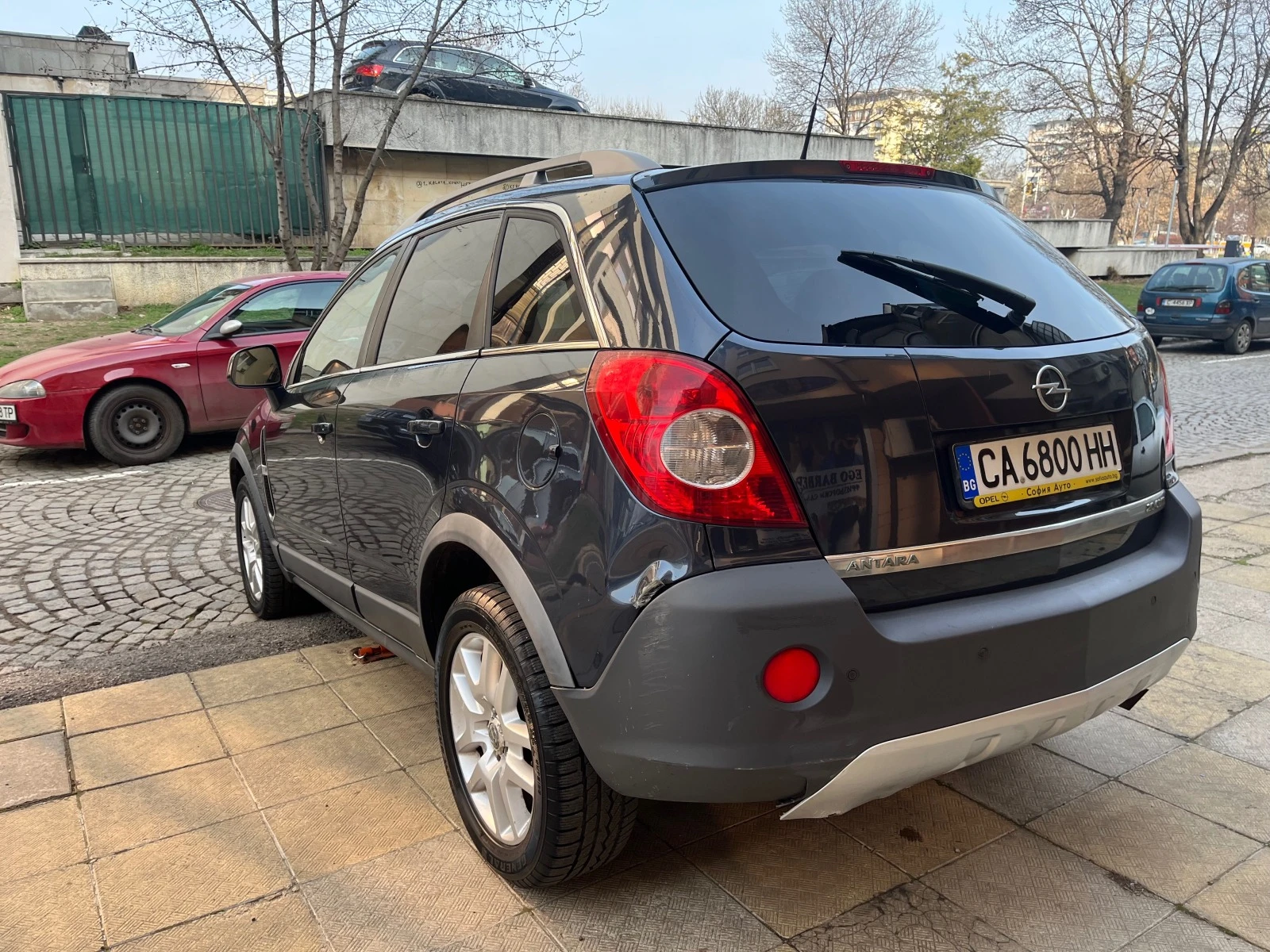 Opel Antara 2.0D 4X4 117000KM - изображение 6