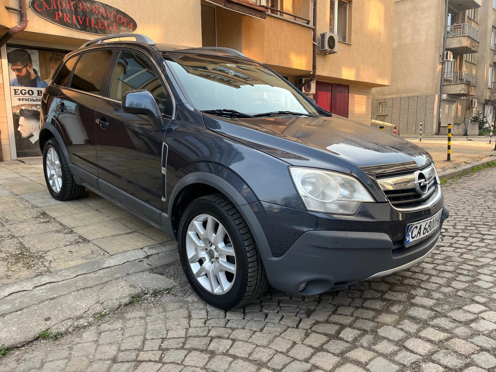 Opel Antara 2.0D 4X4 117000KM - изображение 3