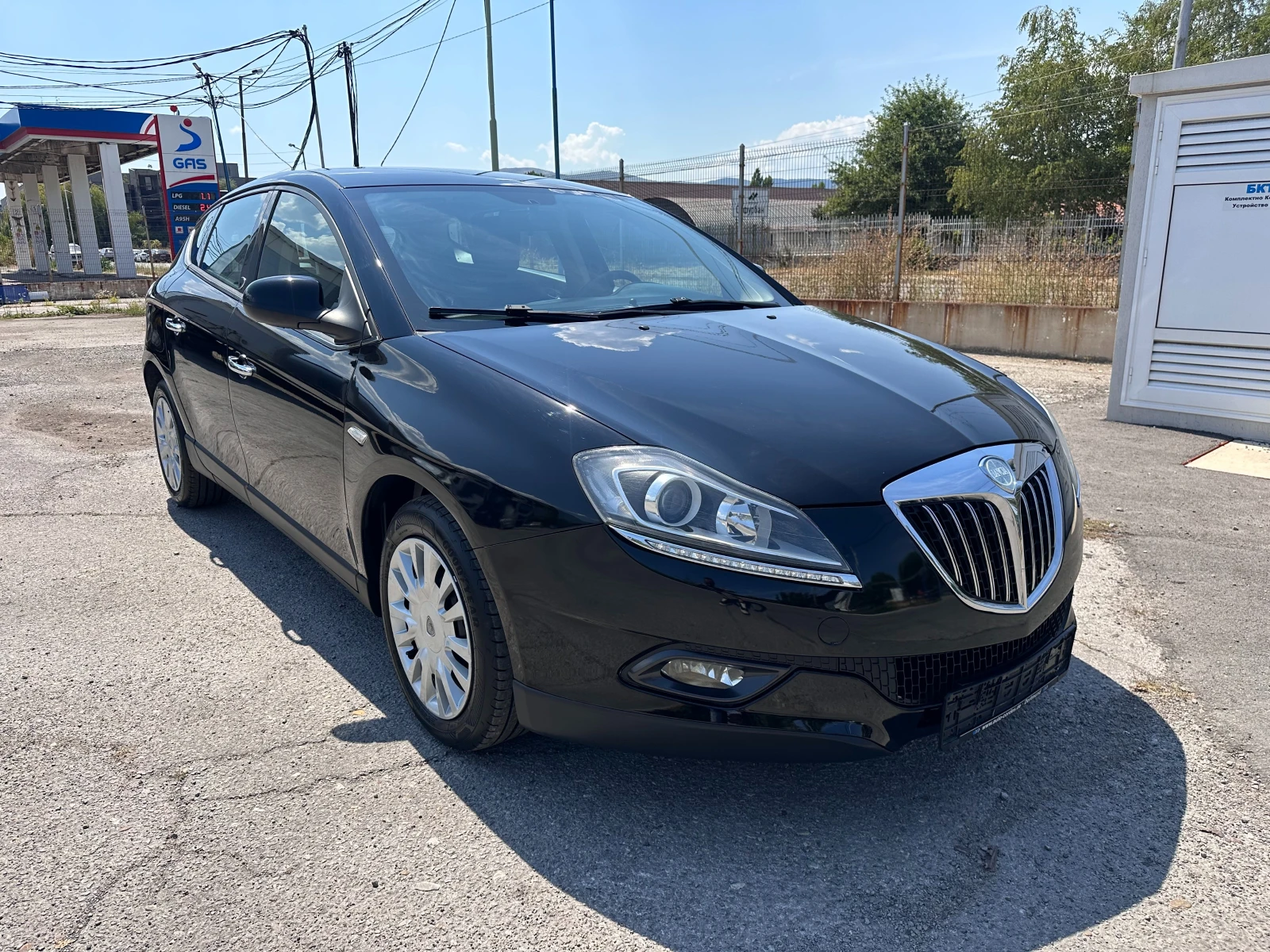 Lancia Delta 1.6JTD;EURO5;6ск. - изображение 3