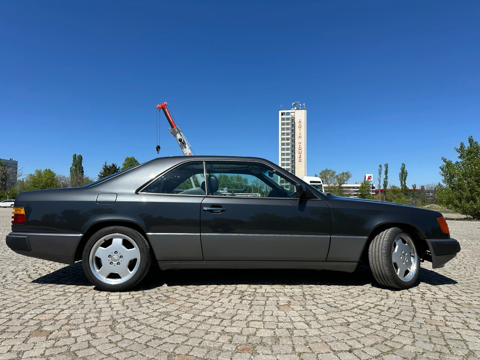 Mercedes-Benz 124 300CE - изображение 2