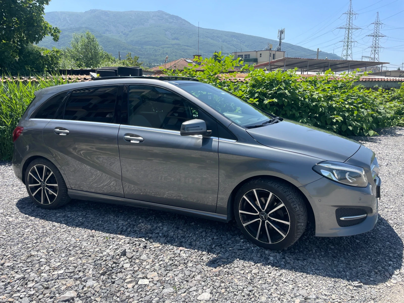 Mercedes-Benz B 220 CDI AVANGARD/ВТОРИ СОБСТВЕНИК/ПЪЛНА ИСТОРИЯ - изображение 3