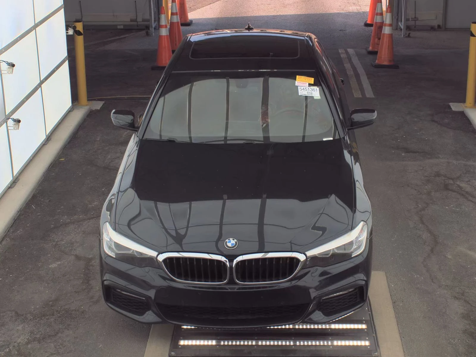 BMW 530 I (M-Pack) Shadowline* Подгрев* Ambient* Щори*  - изображение 2