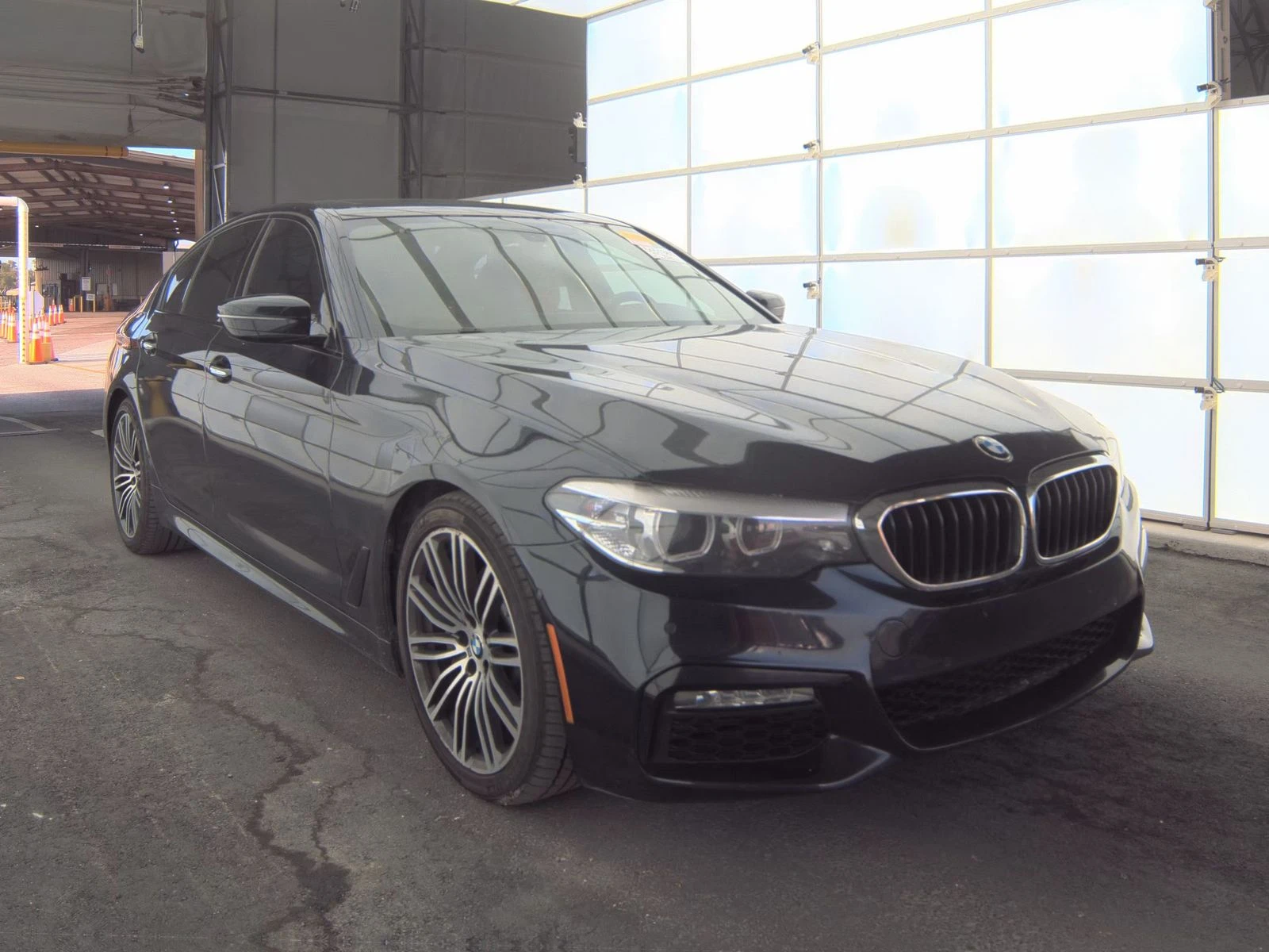 BMW 530 I (M-Pack) Shadowline* Подгрев* Ambient* Щори*  - изображение 3