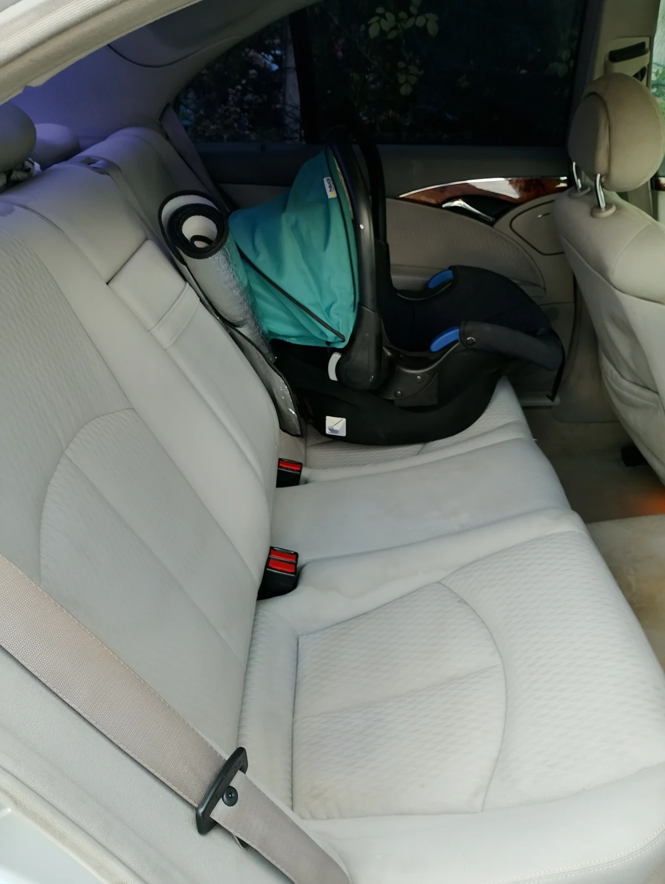 Mercedes-Benz E 220 2.2 CDI - изображение 6