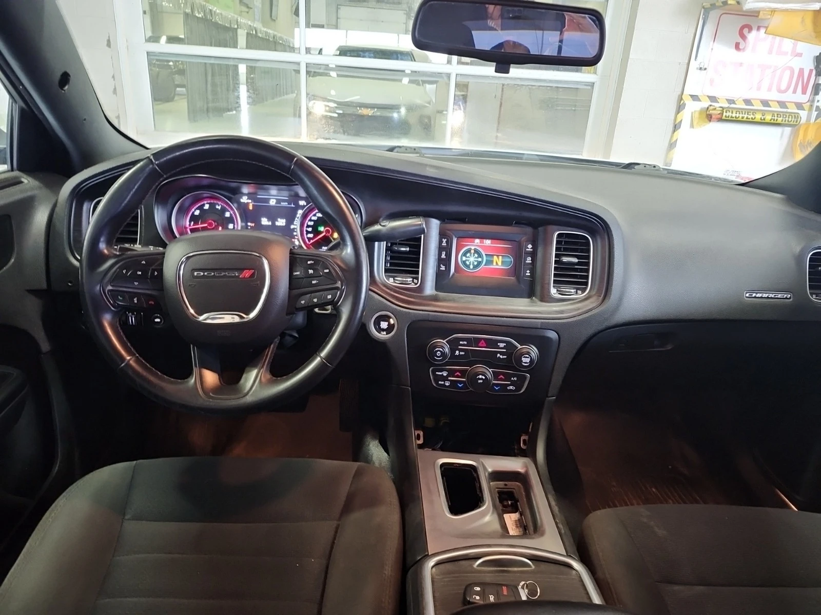 Dodge Charger 5.7 * * CARFAX * *   * *  | Mobile.bg   6